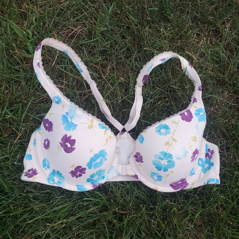 Victoria Secret Bra 34b